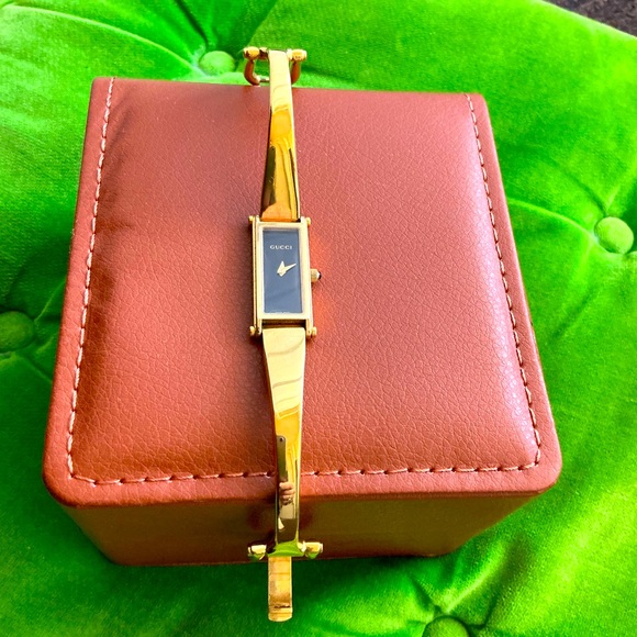 Modern GUCCI bangle watch🔥🔥🔥 - Picture 15 of 16